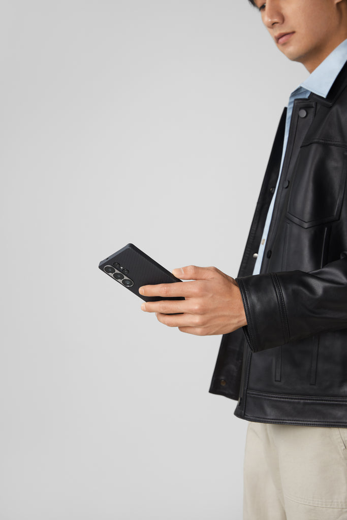 Ultra-Slim Case