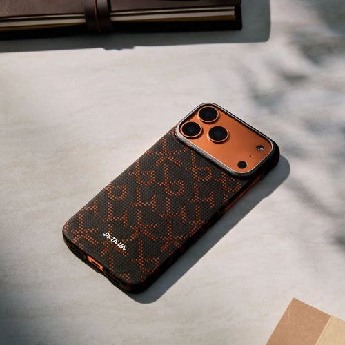 iPhone 17 Pro / Orange Black