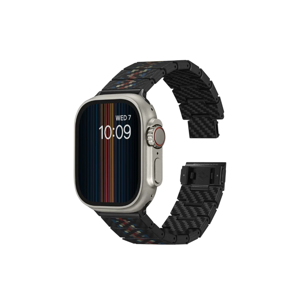 Каишка от карбонови влакна за Apple Watch