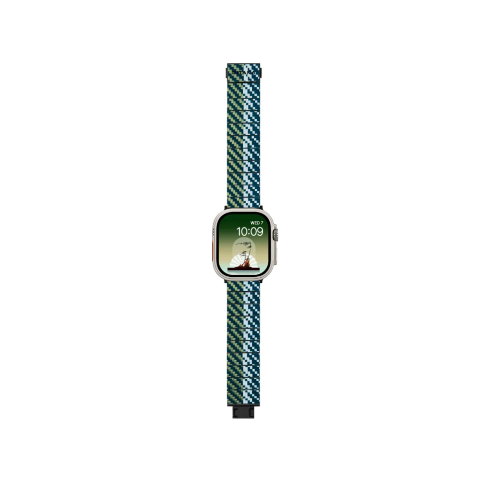 Каишка от карбонови влакна за Apple Watch