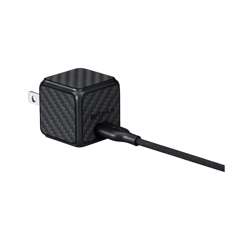 30W зарядно или C-C кабел